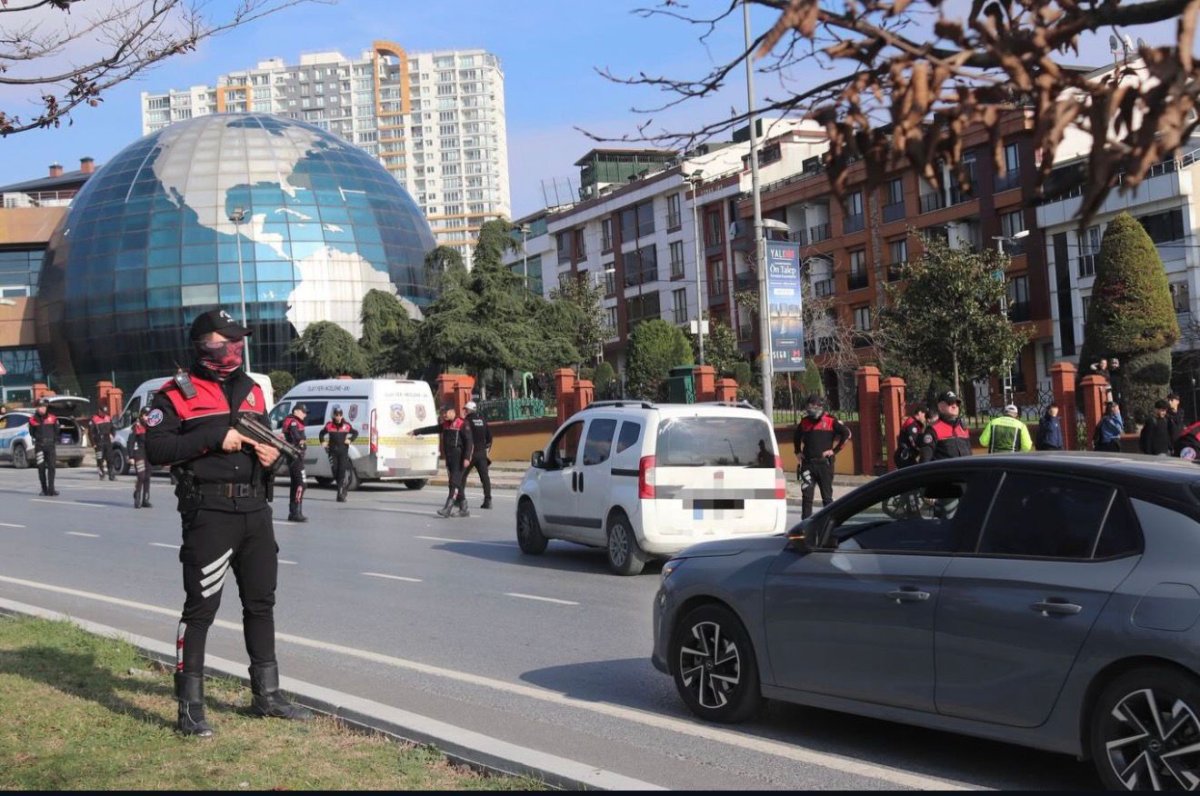 Küçükçekmece’de geniş çaplı asayiş uygulaması
