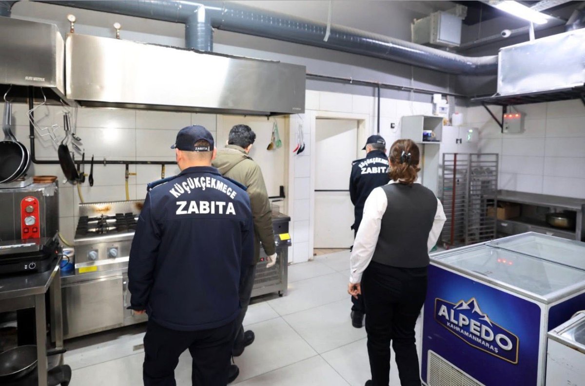 Küçükçekmece’de Ramazan Öncesi Sıkı Denetim: Zabıta Ekipleri Sahada