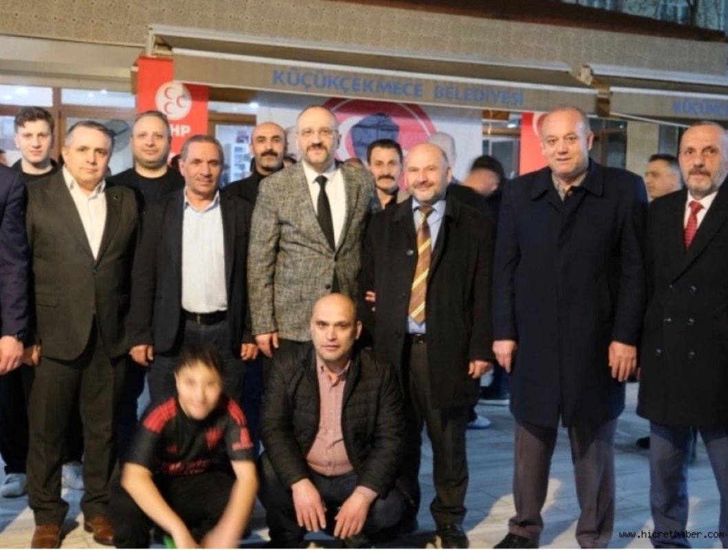 Başbuğ Türkeş İçin Küçükçekmece’de Mevlit Programı