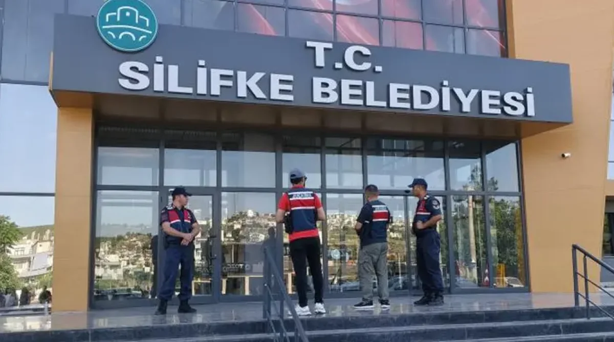 Silifke Belediyesi’ne Operasyon: Başkan Mustafa Turgut Gözaltına Alındı