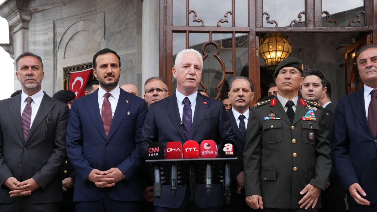 İstanbul Fethi'nin 573. Yılına Muhteşem Kutlama Programı Vali Davut Gül: “Fetih Ruhunu Hep Birlikte Yaşatacağız”